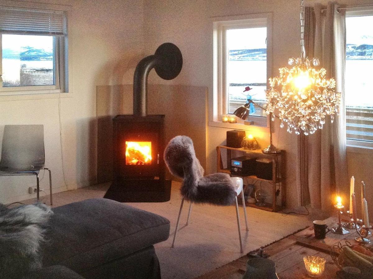 6 Person Holiday Home In Nord Lenangen Sorlenangen Екстериор снимка